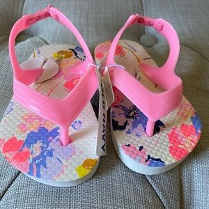NWT Girls Flip Flops
